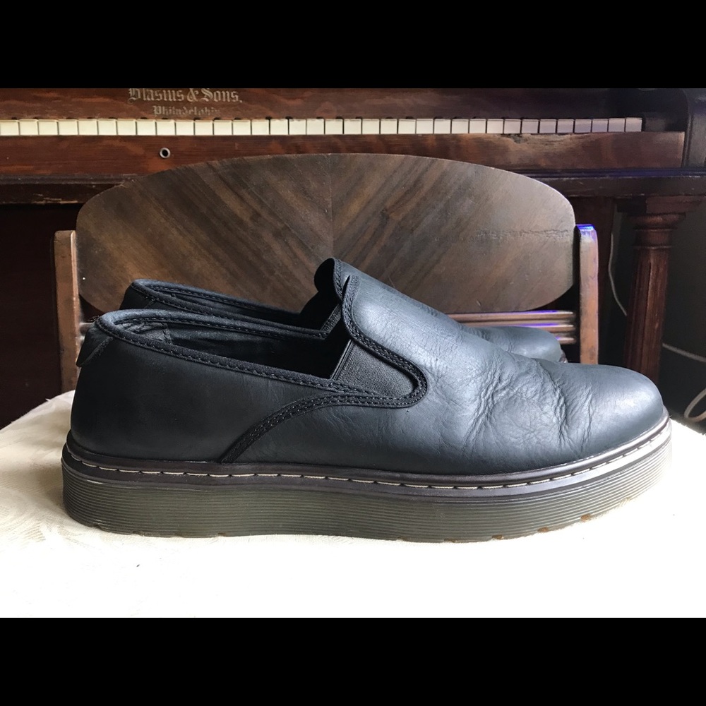 Dr. Martens ‘DURHAM’ Leather slip on loafers